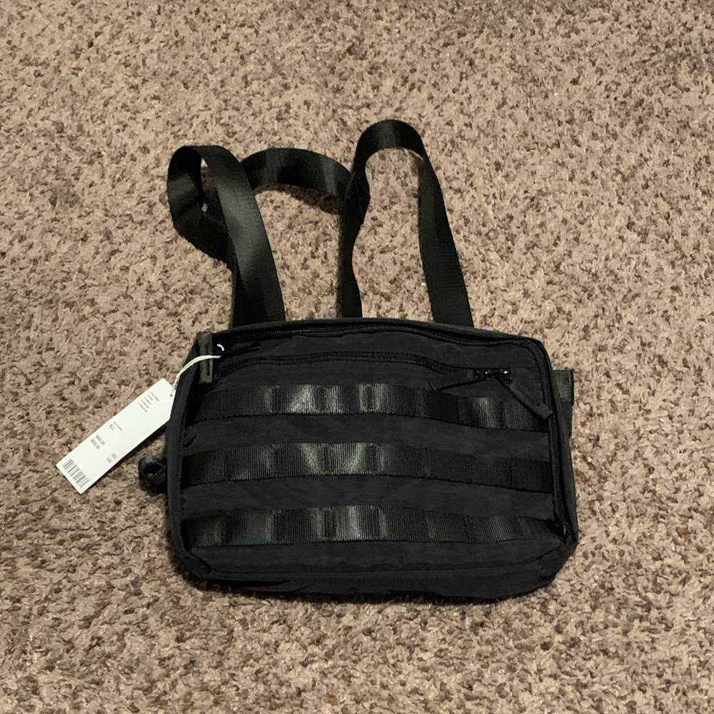 Chest Strap Utility Fanny Bag
